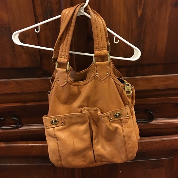 Marc Jacobs Handbags - Marc Jacobs purse